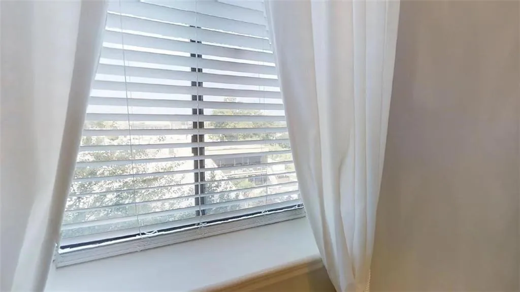 300 Johnson Ferry Road Ne Unit A510, Sandy Springs, Georgia 30328, 1 Bedroom Bedrooms, ,1 BathroomBathrooms,Residential,Sold,300 Johnson Ferry Road Ne Unit A510,6556286