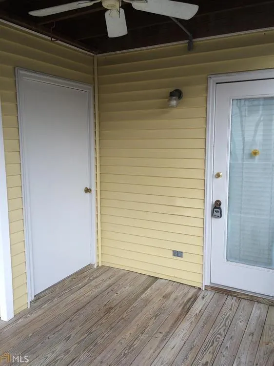 6808 Glenridge Drive Unit I, Atlanta, Georgia 30328, 2 Bedrooms Bedrooms, ,2 BathroomsBathrooms,Residential,Sold,6808 Glenridge Drive Unit I,5806447 6808 Glenridge Drive Unit I, Atlanta, Georgia 30328, 2 Bedrooms Bedrooms, ,2 BathroomsBathrooms,Residential,Sold,6808 Glenridge Drive Unit I,5806447