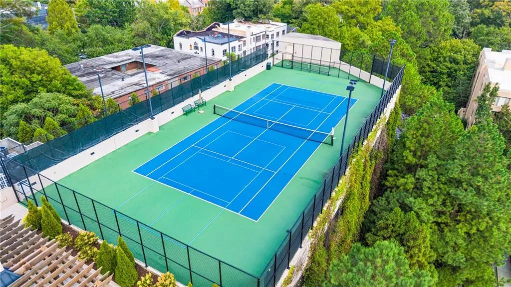 2795 Peachtree Road Ne Unit 602, Atlanta, Georgia 30305, 2 Bedrooms Bedrooms, 0 ,2 BathroomsBathrooms,Residential,For Sale,2795 Peachtree Road Ne Unit 602,7844791