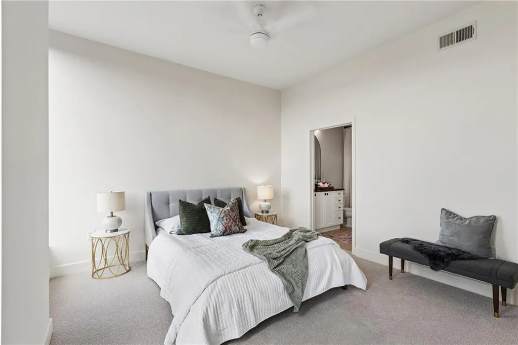 Secondary Bedroom