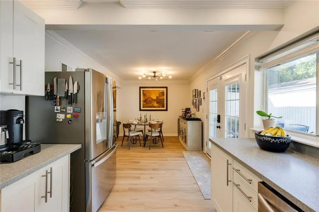 7090 Stonington Drive Ne, Atlanta, Georgia 30328, 3 Bedrooms Bedrooms, ,2 BathroomsBathrooms,Residential,For Sale,7090 Stonington Drive Ne,7656181