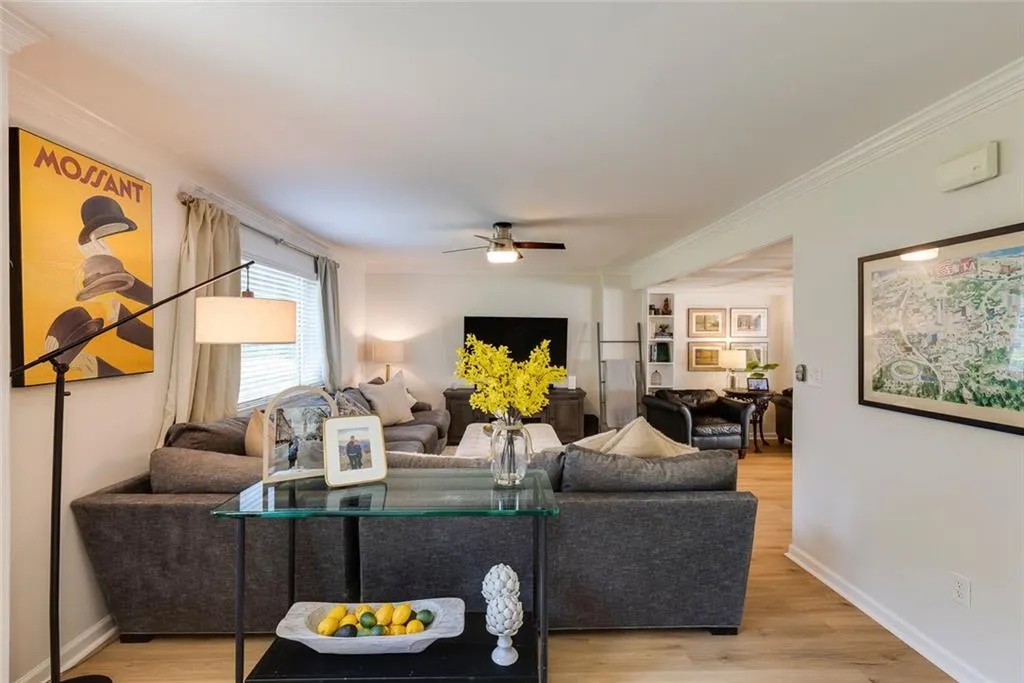 7090 Stonington Drive Ne, Atlanta, Georgia 30328, 3 Bedrooms Bedrooms, ,2 BathroomsBathrooms,Residential,For Sale,7090 Stonington Drive Ne,7656181