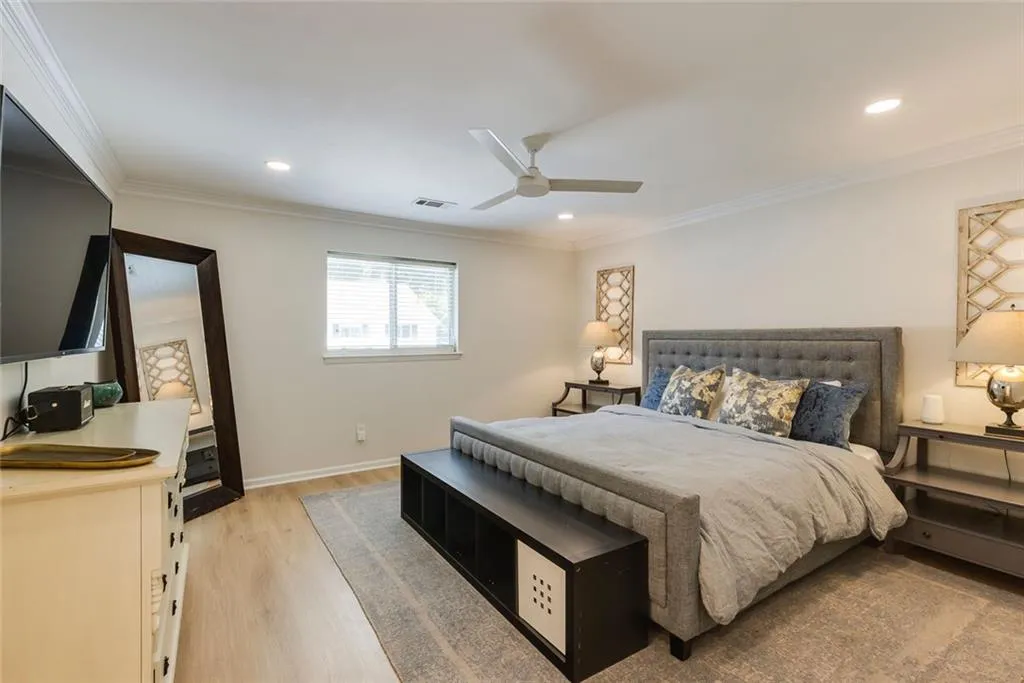 7090 Stonington Drive Ne, Atlanta, Georgia 30328, 3 Bedrooms Bedrooms, ,2 BathroomsBathrooms,Residential,For Sale,7090 Stonington Drive Ne,7656181