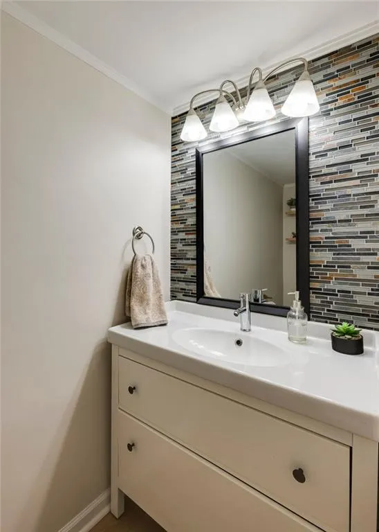 7090 Stonington Drive Ne, Atlanta, Georgia 30328, 3 Bedrooms Bedrooms, ,2 BathroomsBathrooms,Residential,For Sale,7090 Stonington Drive Ne,7656181