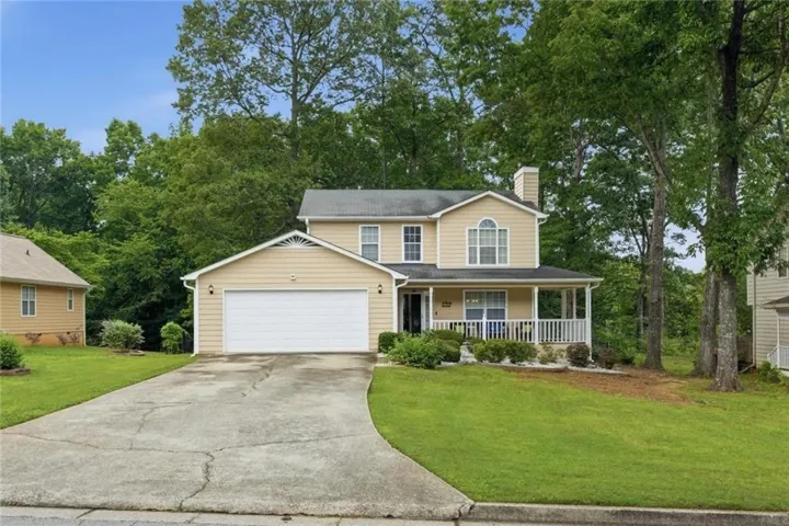 9636 Squirrel Wood Run, Douglasville, Georgia 30135