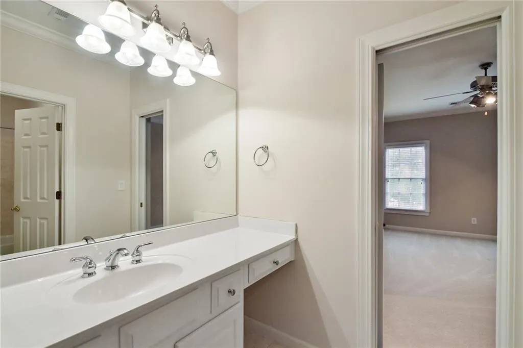 620 Enclave Circle, Sandy Springs, Georgia 30342, 4 Bedrooms Bedrooms, ,3 BathroomsBathrooms,Residential,Sold,620 Enclave Circle,6788441