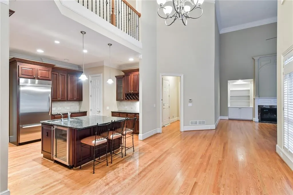 620 Enclave Circle, Sandy Springs, Georgia 30342, 4 Bedrooms Bedrooms, ,3 BathroomsBathrooms,Residential,Sold,620 Enclave Circle,6788441