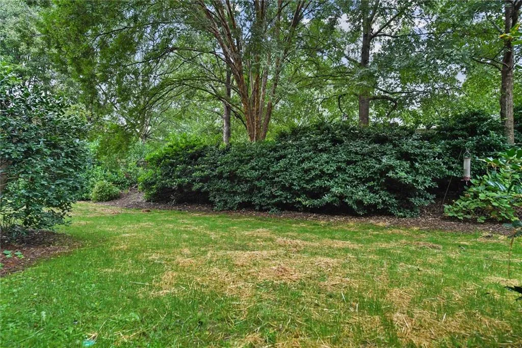 620 Enclave Circle, Sandy Springs, Georgia 30342, 4 Bedrooms Bedrooms, ,3 BathroomsBathrooms,Residential,Sold,620 Enclave Circle,6788441