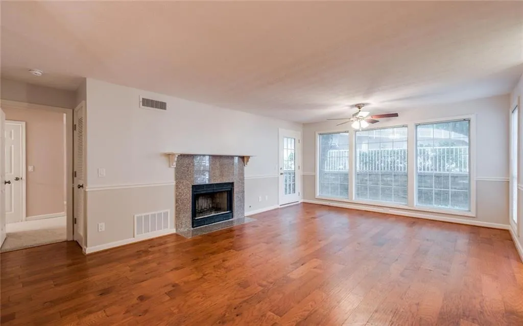 1203 Gettysburg Place, Sandy Springs, Georgia 30350, 2 Bedrooms Bedrooms, ,2 BathroomsBathrooms,Residential,Sold,1203 Gettysburg Place,5868608