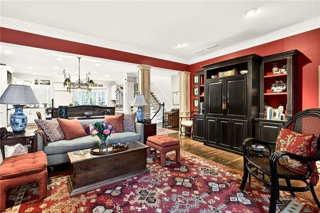3685 Peachtree Road Ne Unit 1, Atlanta, Georgia 30319, 3 Bedrooms Bedrooms, 0 ,3 BathroomsBathrooms,Residential,For Sale,3685 Peachtree Road Ne Unit 1,7700905