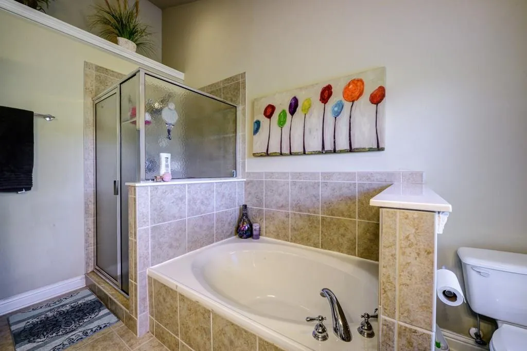 234 Le Gran Bend Ne Unit 234, Sandy Springs, Georgia 30328, 3 Bedrooms Bedrooms, ,2 BathroomsBathrooms,Residential,Sold,234 Le Gran Bend Ne Unit 234,5629878