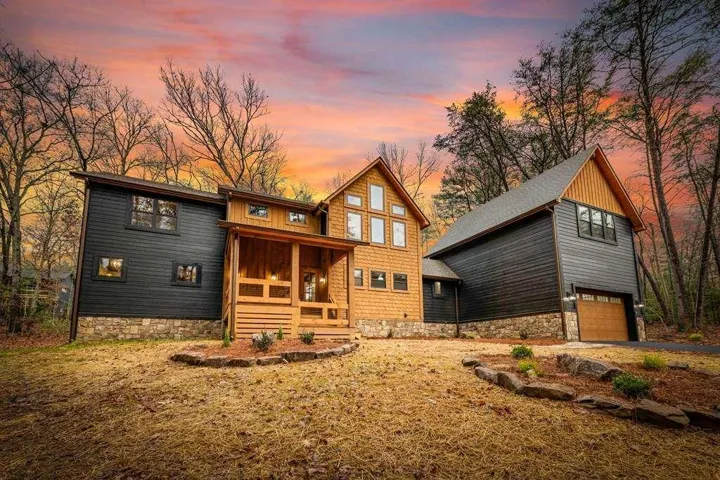 45 Shermans Court, Mccaysville, Georgia 30555