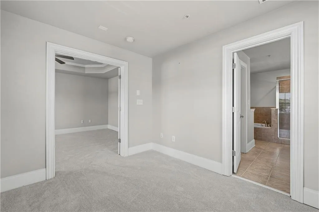 285 Le Gran Bend, Atlanta, Georgia 30328, 2 Bedrooms Bedrooms, ,2 BathroomsBathrooms,Residential,For Sale,285 Le Gran Bend,7752517