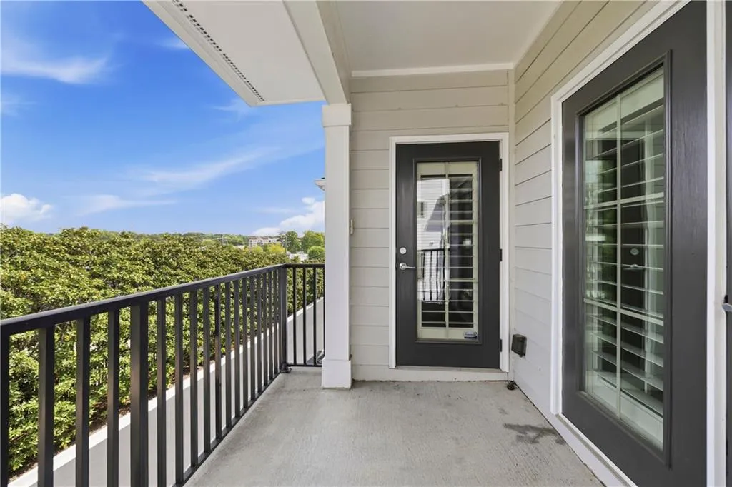 285 Le Gran Bend, Atlanta, Georgia 30328, 2 Bedrooms Bedrooms, ,2 BathroomsBathrooms,Residential,For Sale,285 Le Gran Bend,7752517
