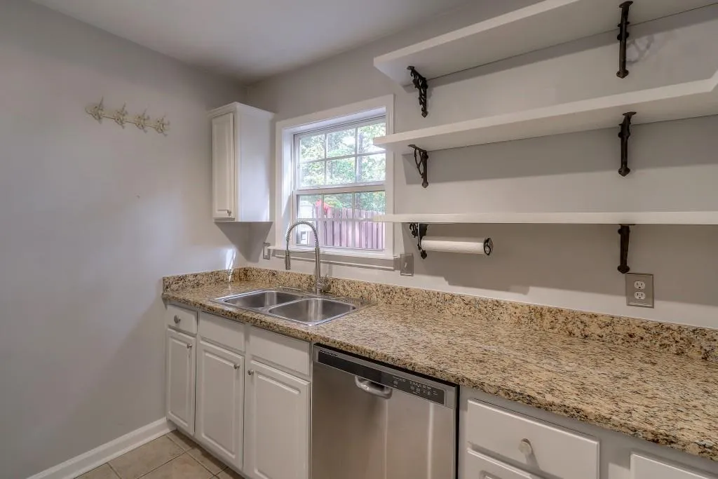 804 Brighton Point Unit 804, Atlanta, Georgia 30328, 2 Bedrooms Bedrooms, ,2 BathroomsBathrooms,Residential,Sold,804 Brighton Point Unit 804,6649080