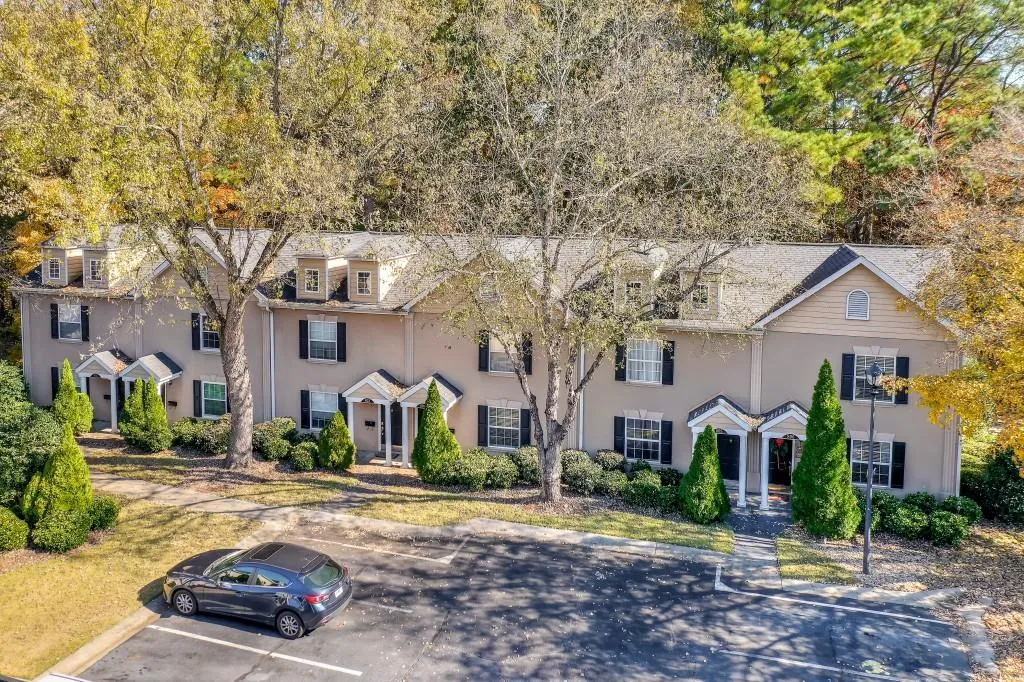 804 Brighton Point Unit 804, Atlanta, Georgia 30328, 2 Bedrooms Bedrooms, ,2 BathroomsBathrooms,Residential,Sold,804 Brighton Point Unit 804,6649080