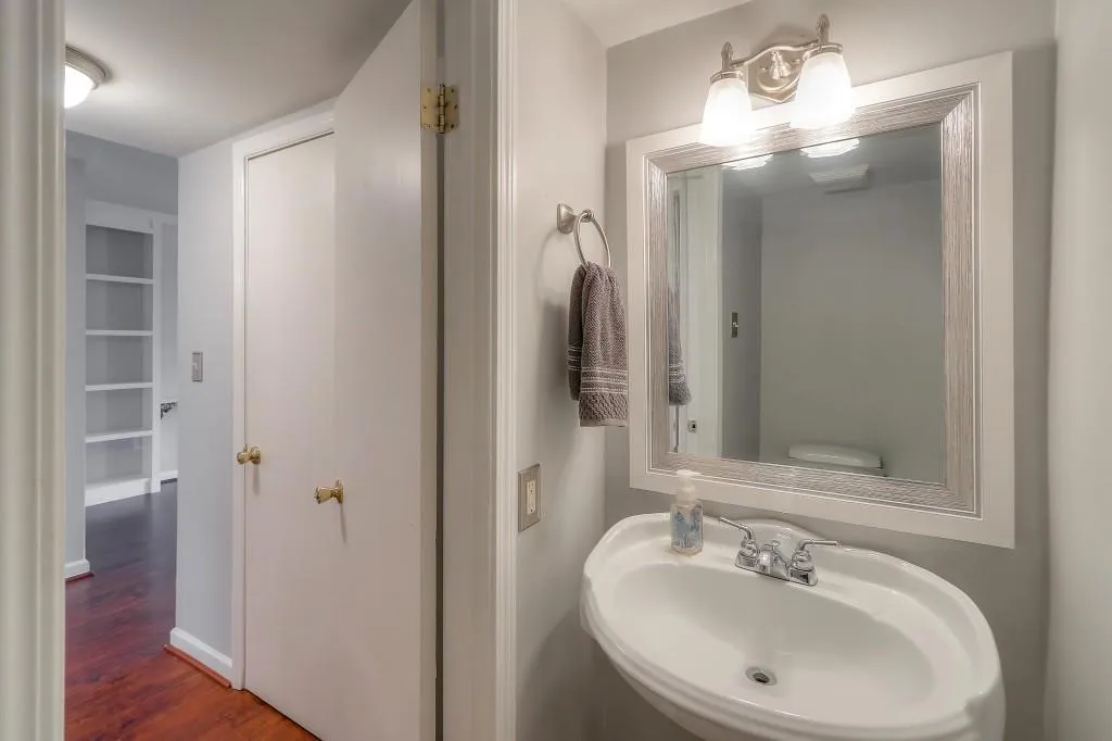 804 Brighton Point Unit 804, Atlanta, Georgia 30328, 2 Bedrooms Bedrooms, ,2 BathroomsBathrooms,Residential,Sold,804 Brighton Point Unit 804,6649080