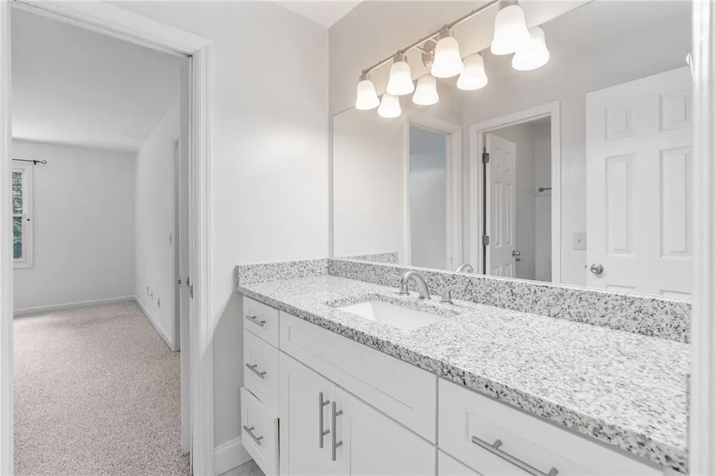 8240 Grogans Ferry Rd, Atlanta, Georgia 30350, 5 Bedrooms Bedrooms, ,4 BathroomsBathrooms,Residential,For Sale,8240 Grogans Ferry Rd,7624032