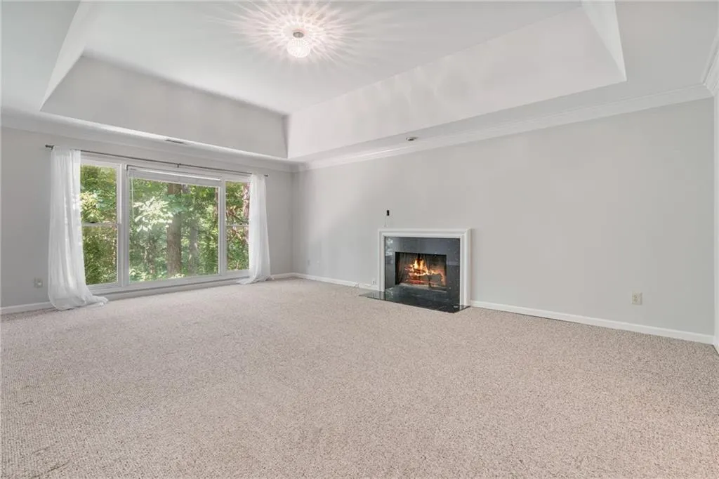 8240 Grogans Ferry Rd, Atlanta, Georgia 30350, 5 Bedrooms Bedrooms, ,4 BathroomsBathrooms,Residential,For Sale,8240 Grogans Ferry Rd,7624032