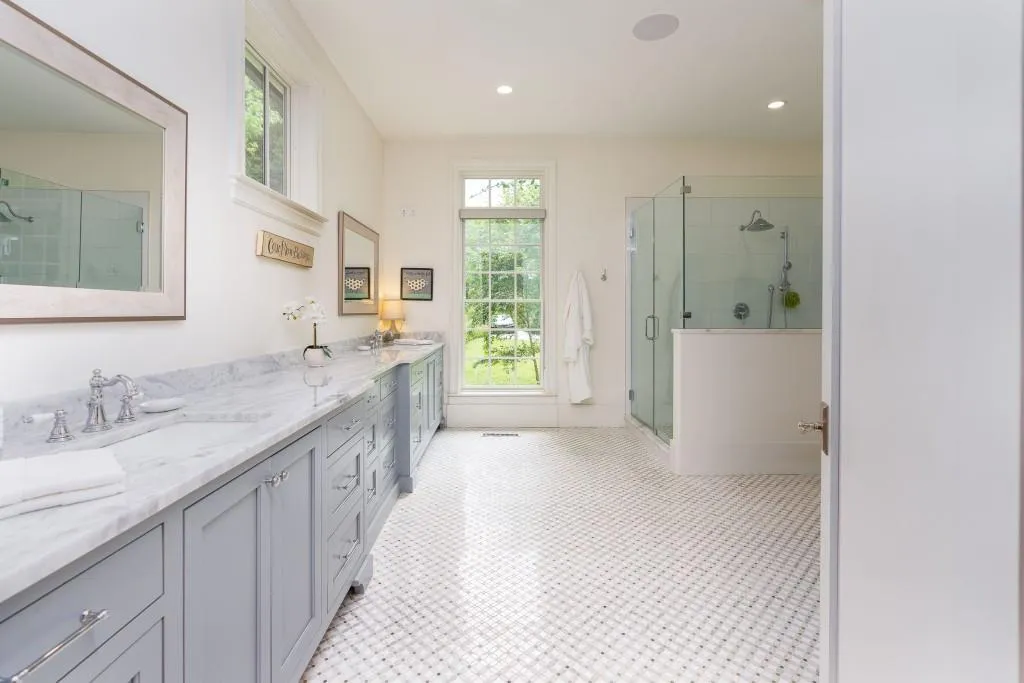 5360 Lake Forrest Drive, Sandy Springs, Georgia 30342, 6 Bedrooms Bedrooms, ,6 BathroomsBathrooms,Residential,Sold,5360 Lake Forrest Drive,6916361 5360 Lake Forrest Drive, Sandy Springs, Georgia 30342, 6 Bedrooms Bedrooms, ,6 BathroomsBathrooms,Residential,Sold,5360 Lake Forrest Drive,6916361