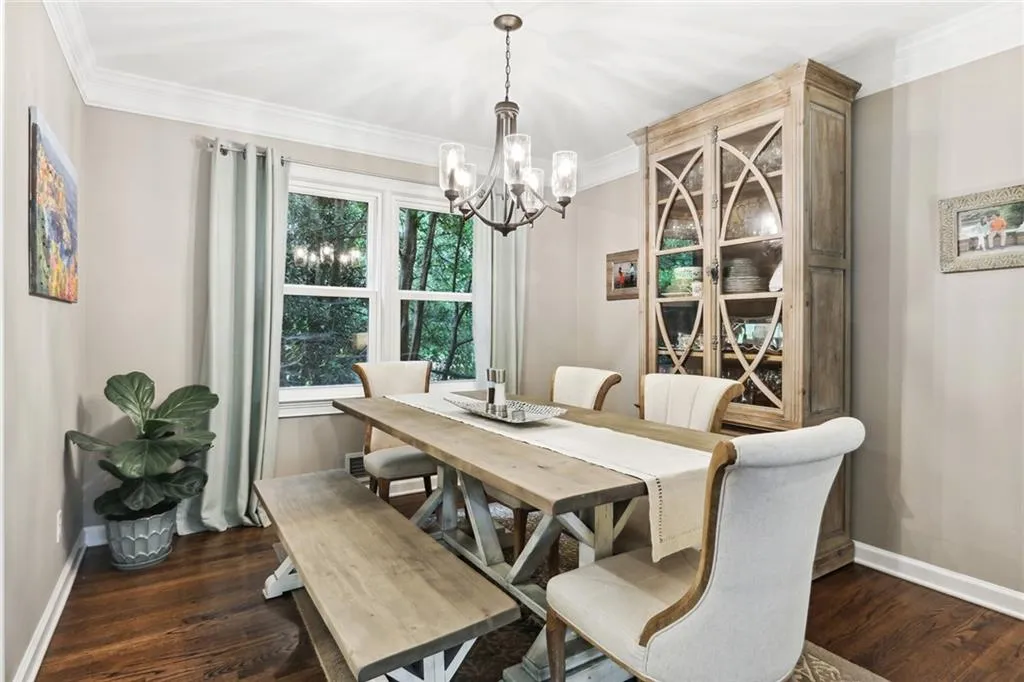 6586 Wright Road Ne, Atlanta, Georgia 30328, 4 Bedrooms Bedrooms, ,2 BathroomsBathrooms,Residential,Sold,6586 Wright Road Ne,7096486