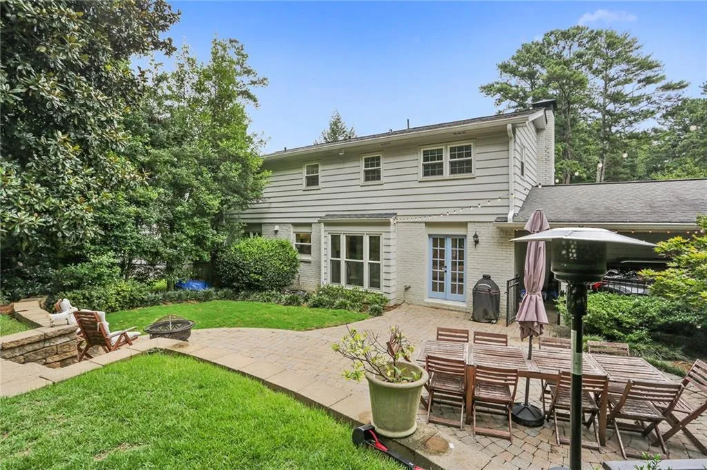 6586 Wright Road Ne, Atlanta, Georgia 30328, 4 Bedrooms Bedrooms, ,2 BathroomsBathrooms,Residential,Sold,6586 Wright Road Ne,7096486