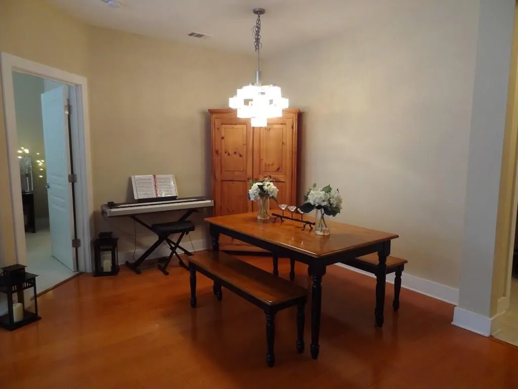 799 Hammond Drive Unit 204, Sandy Springs, Georgia 30328, 1 Bedroom Bedrooms, ,1 BathroomBathrooms,Residential,Sold,799 Hammond Drive Unit 204,5688152