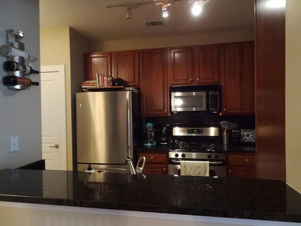 799 Hammond Drive Unit 204, Sandy Springs, Georgia 30328, 1 Bedroom Bedrooms, ,1 BathroomBathrooms,Residential,Sold,799 Hammond Drive Unit 204,5688152