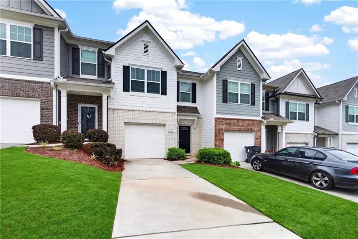 5705 Union Pointe Drive, Union City, Georgia 30291