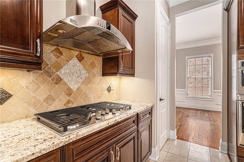 1035 Pearl Point, Atlanta, Georgia 30328, 4 Bedrooms Bedrooms, ,3 BathroomsBathrooms,Residential,Sold,1035 Pearl Point,7338298