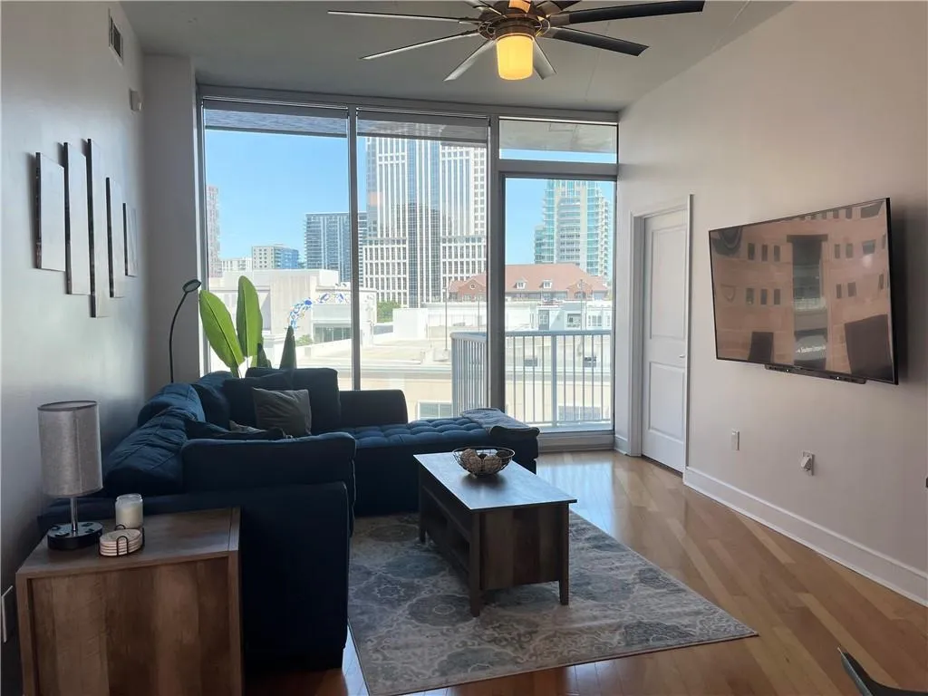 950 W Peachtree Street Nw Unit 904, Atlanta, Georgia 30309, 2 Bedrooms Bedrooms, ,2 BathroomsBathrooms,Residential,For Sale,950 W Peachtree Street Nw Unit 904,7645866