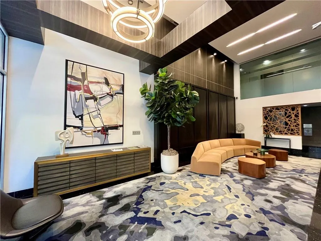 950 W Peachtree Street Nw Unit 904, Atlanta, Georgia 30309, 2 Bedrooms Bedrooms, ,2 BathroomsBathrooms,Residential,For Sale,950 W Peachtree Street Nw Unit 904,7645866