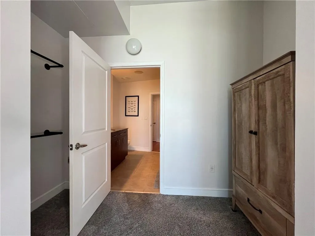 950 W Peachtree Street Nw Unit 904, Atlanta, Georgia 30309, 2 Bedrooms Bedrooms, ,2 BathroomsBathrooms,Residential,For Sale,950 W Peachtree Street Nw Unit 904,7645866