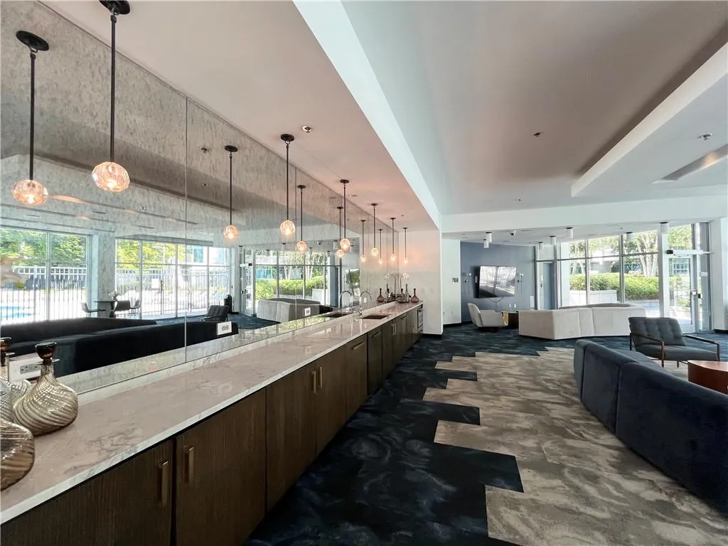 950 W Peachtree Street Nw Unit 904, Atlanta, Georgia 30309, 2 Bedrooms Bedrooms, ,2 BathroomsBathrooms,Residential,For Sale,950 W Peachtree Street Nw Unit 904,7645866