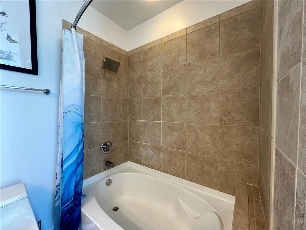 950 W Peachtree Street Nw Unit 904, Atlanta, Georgia 30309, 2 Bedrooms Bedrooms, ,2 BathroomsBathrooms,Residential,For Sale,950 W Peachtree Street Nw Unit 904,7645866