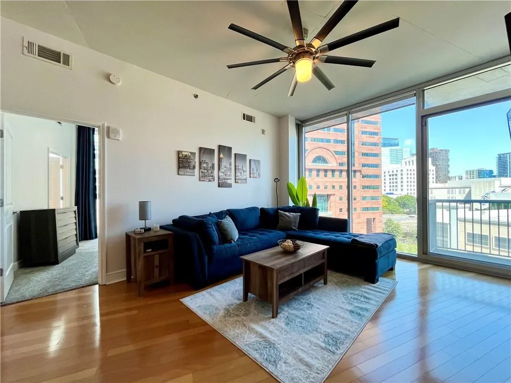 950 W Peachtree Street Nw Unit 904, Atlanta, Georgia 30309, 2 Bedrooms Bedrooms, ,2 BathroomsBathrooms,Residential,For Sale,950 W Peachtree Street Nw Unit 904,7645866
