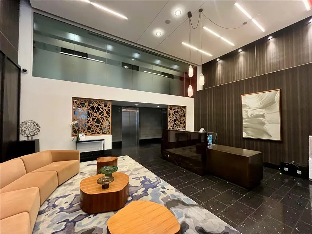 950 W Peachtree Street Nw Unit 904, Atlanta, Georgia 30309, 2 Bedrooms Bedrooms, ,2 BathroomsBathrooms,Residential,For Sale,950 W Peachtree Street Nw Unit 904,7645866