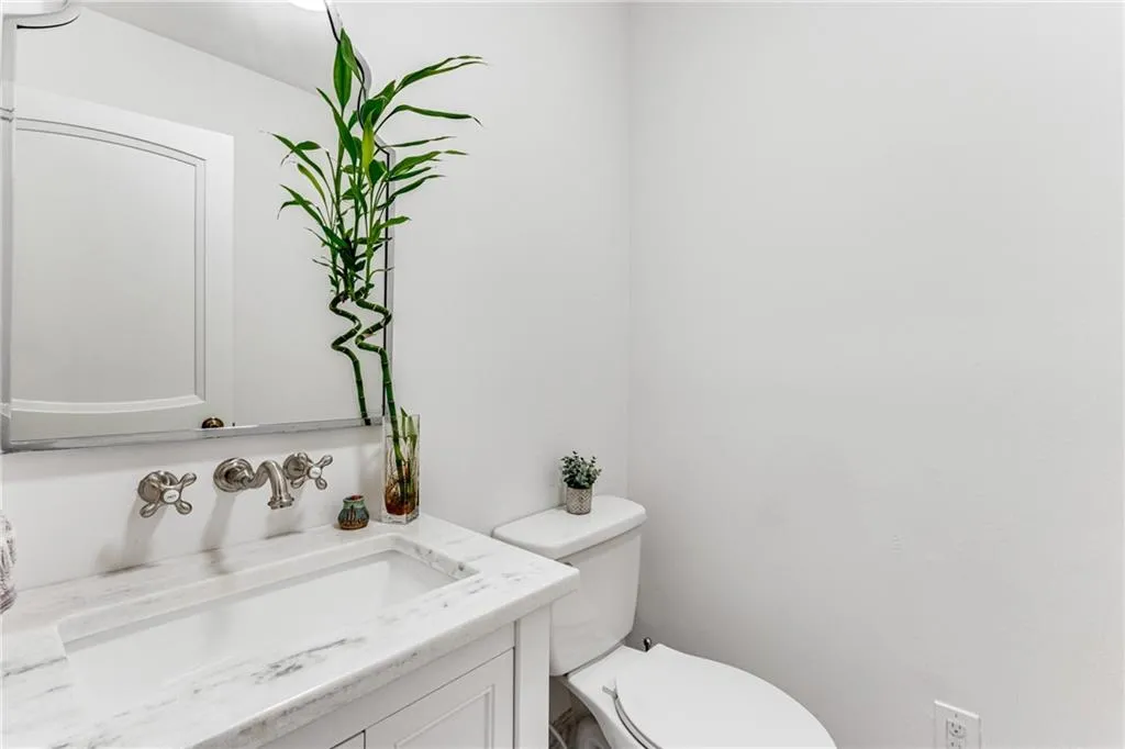 7105 Brandon Mill Road, Sandy Springs, Georgia 30328, 4 Bedrooms Bedrooms, ,2 BathroomsBathrooms,Residential,Sold,7105 Brandon Mill Road,7071445