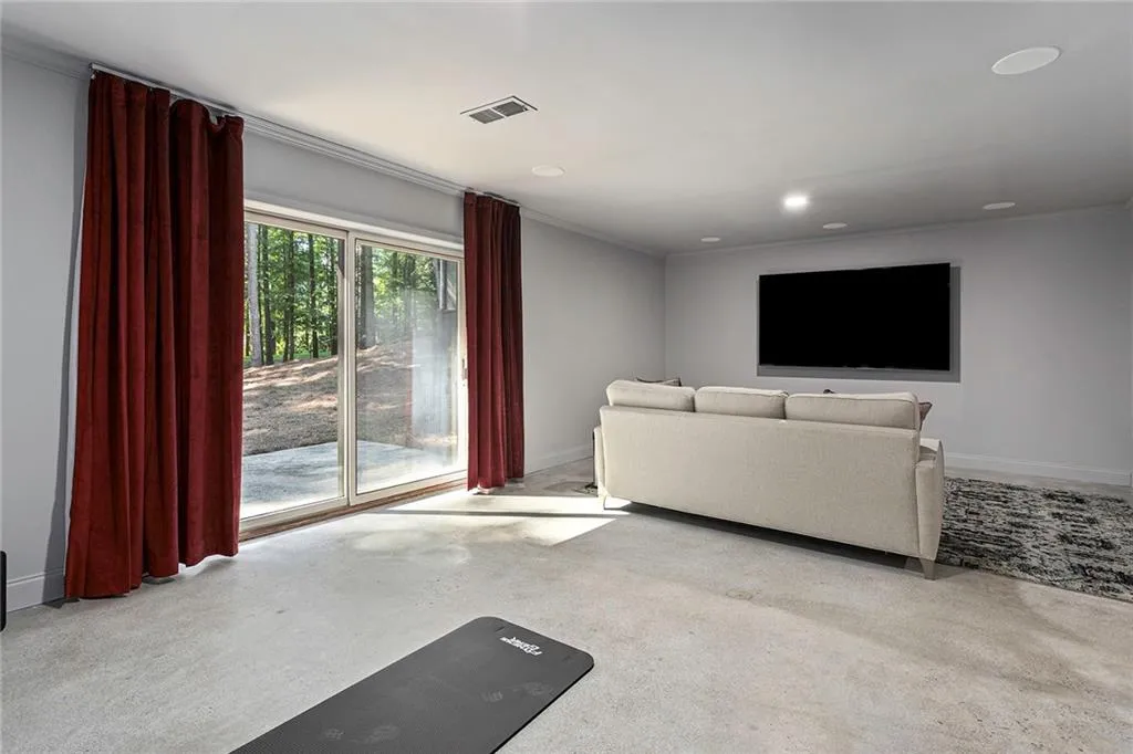 7270 Twin Branch Road, Atlanta, Georgia 30328, 4 Bedrooms Bedrooms, ,3 BathroomsBathrooms,Residential,Sold,7270 Twin Branch Road,7107342