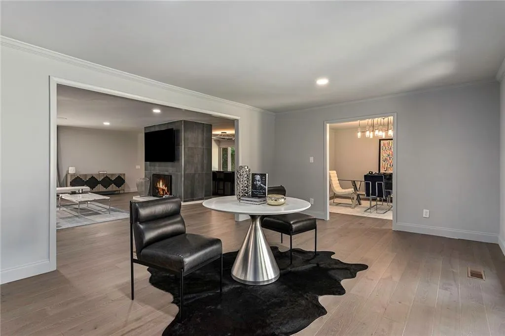 7270 Twin Branch Road, Atlanta, Georgia 30328, 4 Bedrooms Bedrooms, ,3 BathroomsBathrooms,Residential,Sold,7270 Twin Branch Road,7107342