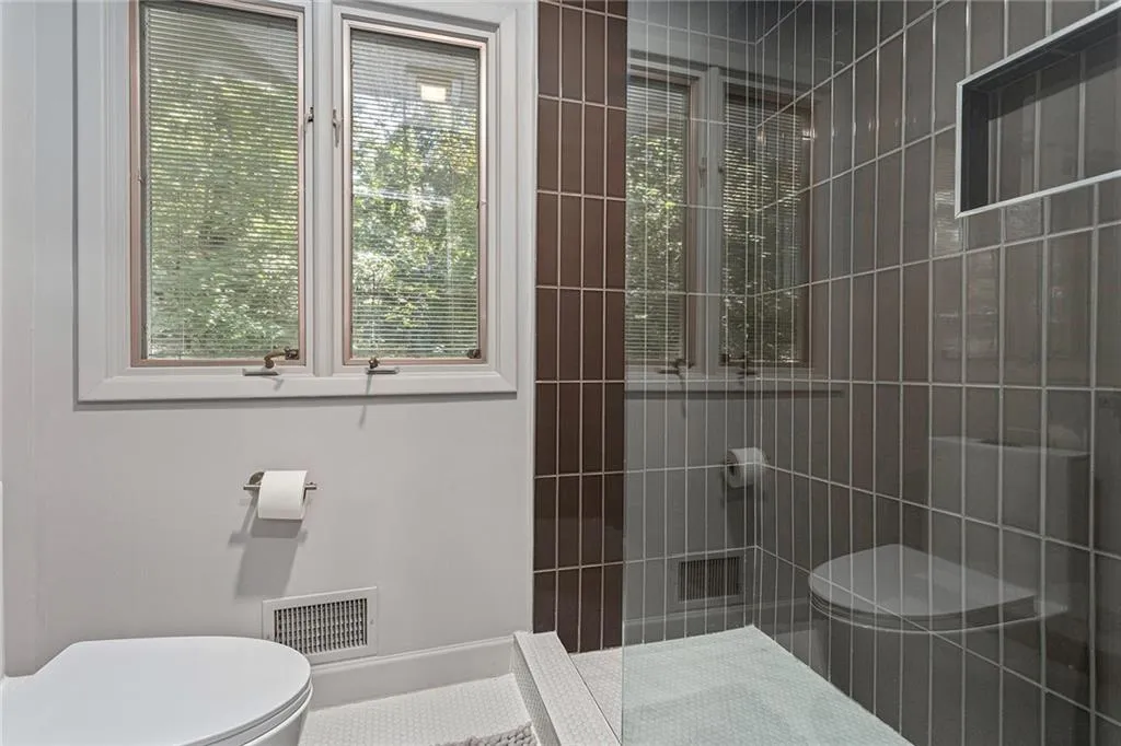 7270 Twin Branch Road, Atlanta, Georgia 30328, 4 Bedrooms Bedrooms, ,3 BathroomsBathrooms,Residential,Sold,7270 Twin Branch Road,7107342