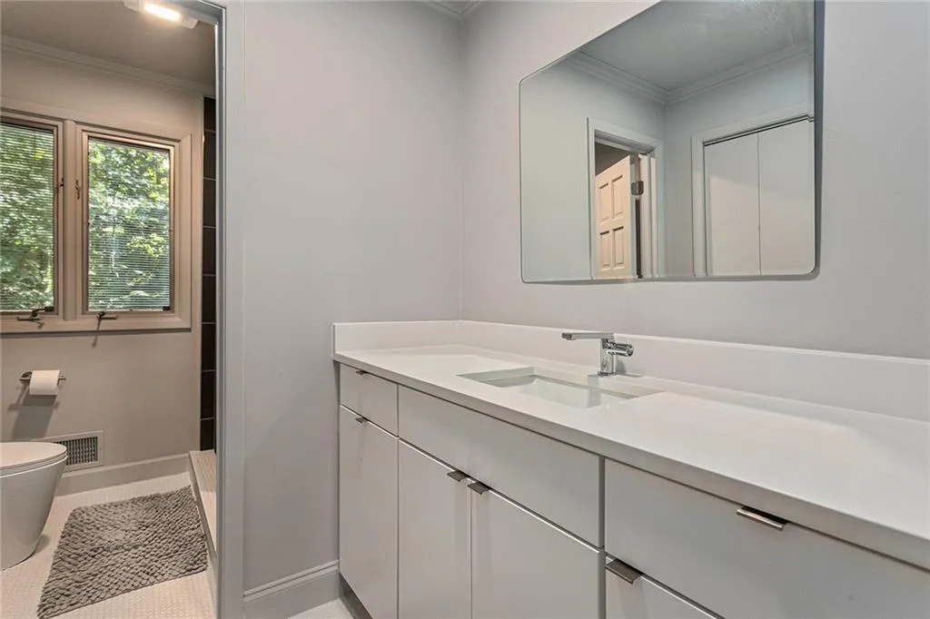 7270 Twin Branch Road, Atlanta, Georgia 30328, 4 Bedrooms Bedrooms, ,3 BathroomsBathrooms,Residential,Sold,7270 Twin Branch Road,7107342