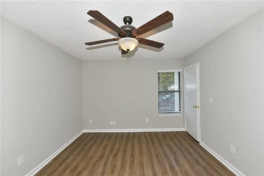 1605 Huntingdon Chase Unit 1605, Sandy Springs, Georgia 30350, 2 Bedrooms Bedrooms, ,2 BathroomsBathrooms,Residential,Sold,1605 Huntingdon Chase Unit 1605,6093817
