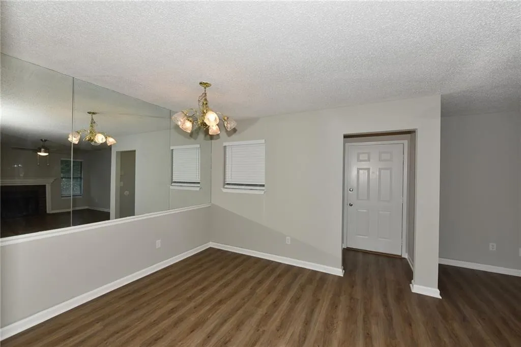 1605 Huntingdon Chase Unit 1605, Sandy Springs, Georgia 30350, 2 Bedrooms Bedrooms, ,2 BathroomsBathrooms,Residential,Sold,1605 Huntingdon Chase Unit 1605,6093817