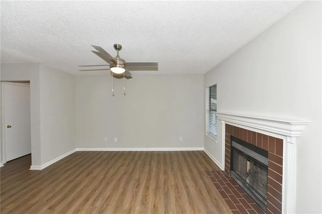1605 Huntingdon Chase Unit 1605, Sandy Springs, Georgia 30350, 2 Bedrooms Bedrooms, ,2 BathroomsBathrooms,Residential,Sold,1605 Huntingdon Chase Unit 1605,6093817