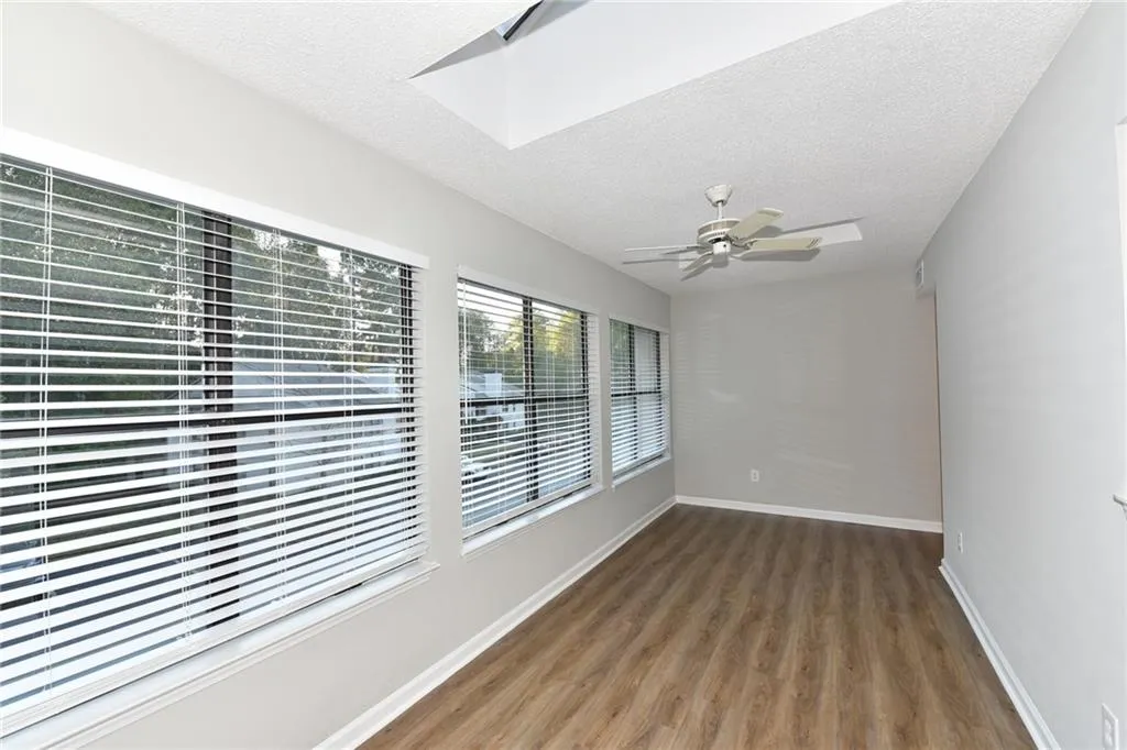 1605 Huntingdon Chase Unit 1605, Sandy Springs, Georgia 30350, 2 Bedrooms Bedrooms, ,2 BathroomsBathrooms,Residential,Sold,1605 Huntingdon Chase Unit 1605,6093817