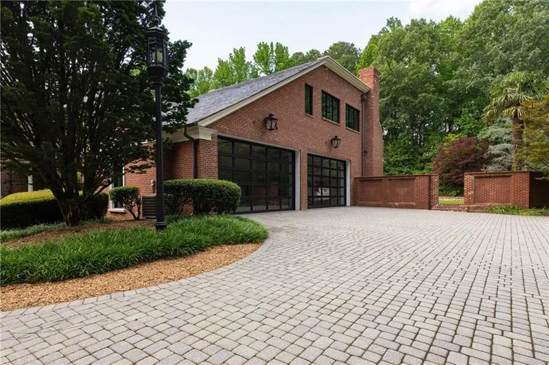 4615 Northside Drive, Atlanta, Georgia 30327, 6 Bedrooms Bedrooms, ,8 BathroomsBathrooms,Residential,For Sale,4615 Northside Drive,7680633