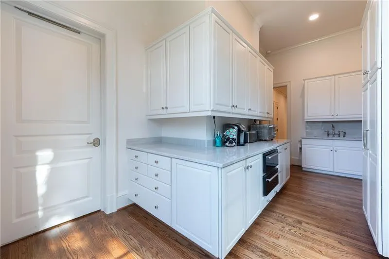 Scullery serving kitchen