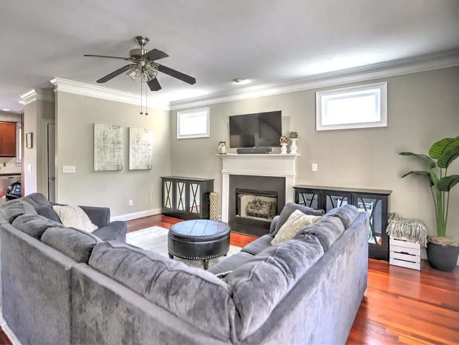 1079 Marietta Boulevard Nw, Atlanta, Georgia 30318, 4 Bedrooms Bedrooms, ,3 BathroomsBathrooms,Residential,For Sale,1079 Marietta Boulevard Nw,7628661