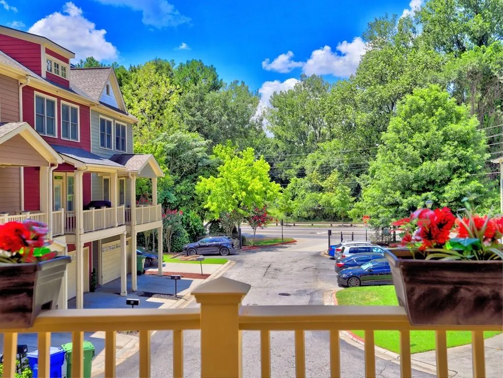 1079 Marietta Boulevard Nw, Atlanta, Georgia 30318, 4 Bedrooms Bedrooms, ,3 BathroomsBathrooms,Residential,For Sale,1079 Marietta Boulevard Nw,7628661